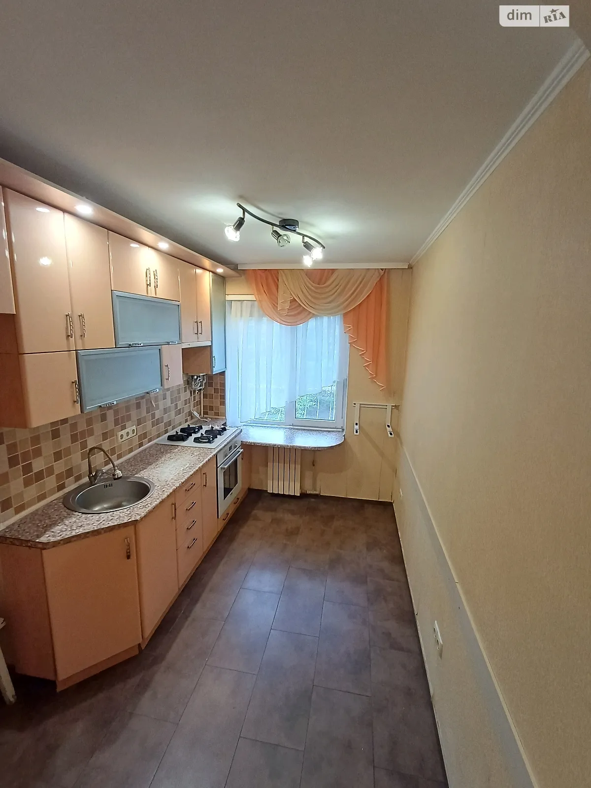 Продается 3-комнатная квартира 58.8 кв. м в Николаеве, просп. Мира - фото 1