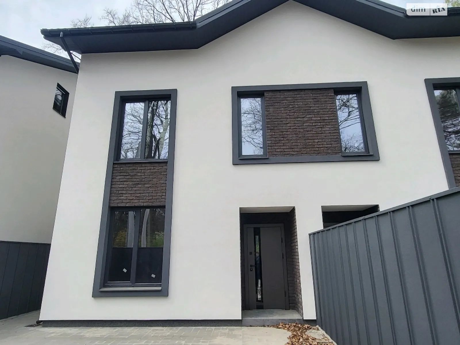Продається будинок 2 поверховий 100 кв. м з балконом, цена: 120000 $ - фото 1
