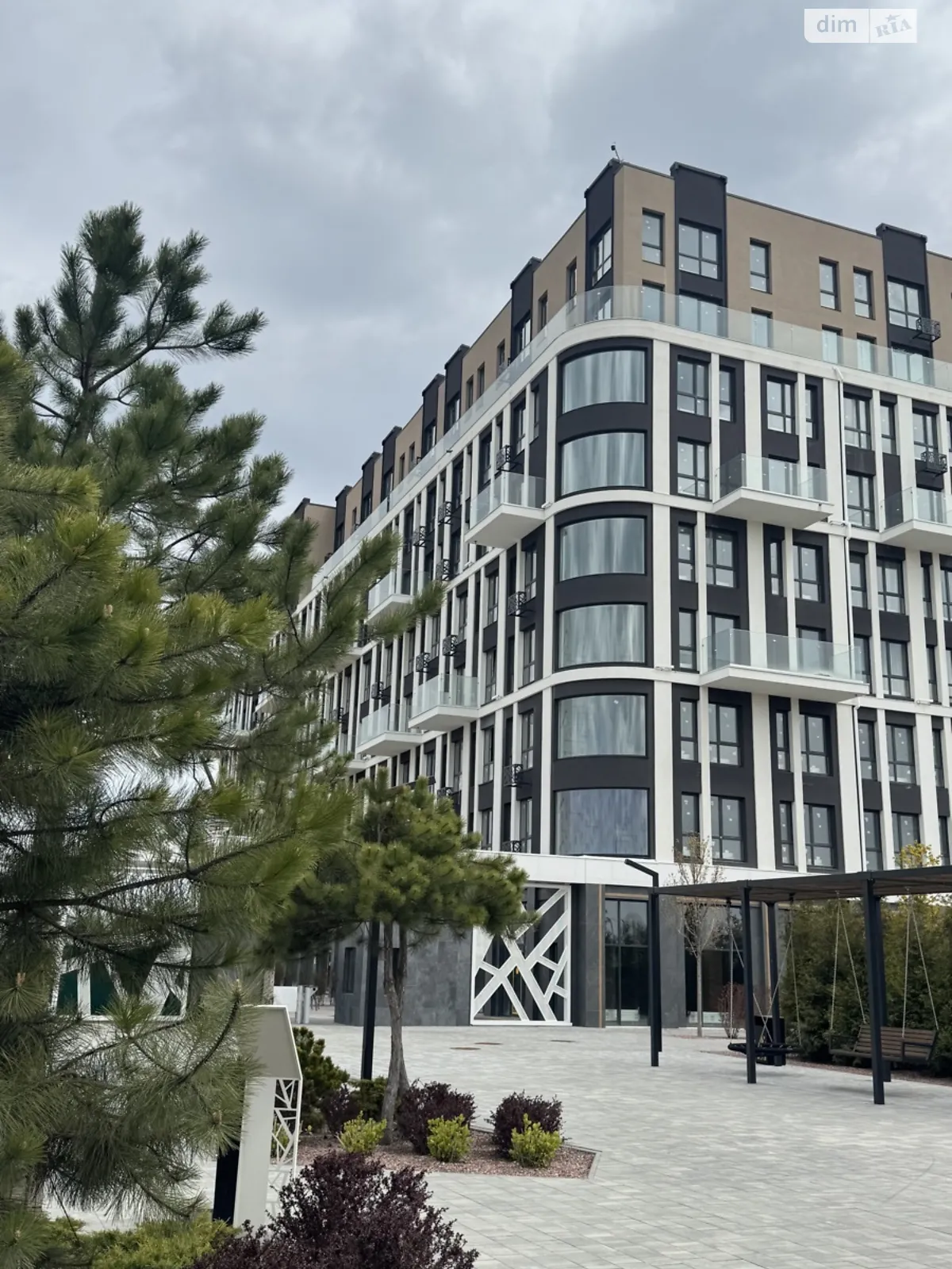 Продається 2-кімнатна квартира 53 кв. м у Бучі, вул. Петра Дорошенка, 44 - фото 1