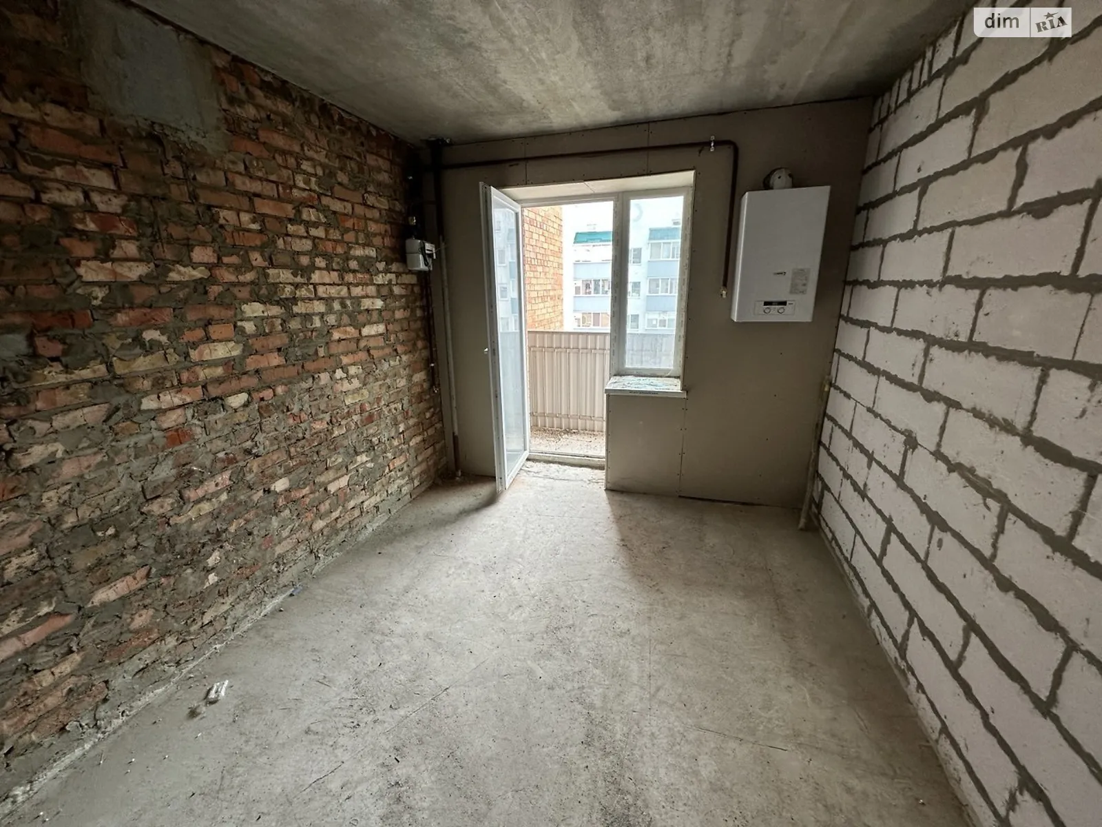 Продается 2-комнатная квартира 67.5 кв. м в Полтаве, бул. Боровиковского, 2/2 - фото 1
