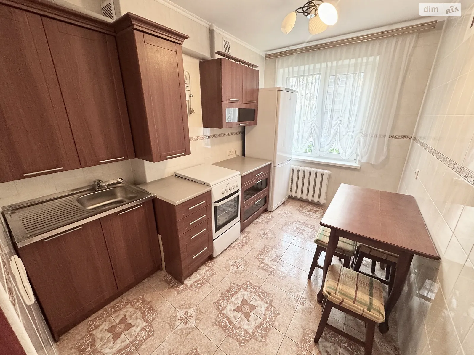 Продается 3-комнатная квартира 56.5 кв. м в Николаеве, ул. Киевская - фото 1