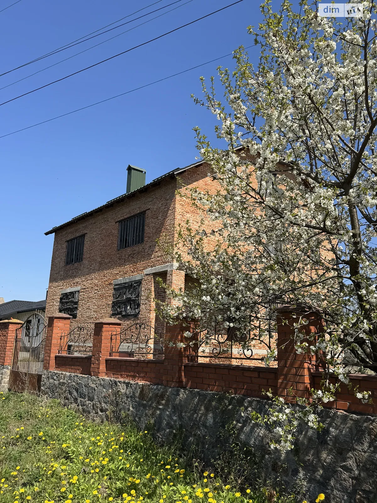 Продається будинок 2 поверховий 202 кв. м з каміном, цена: 45000 $ - фото 1