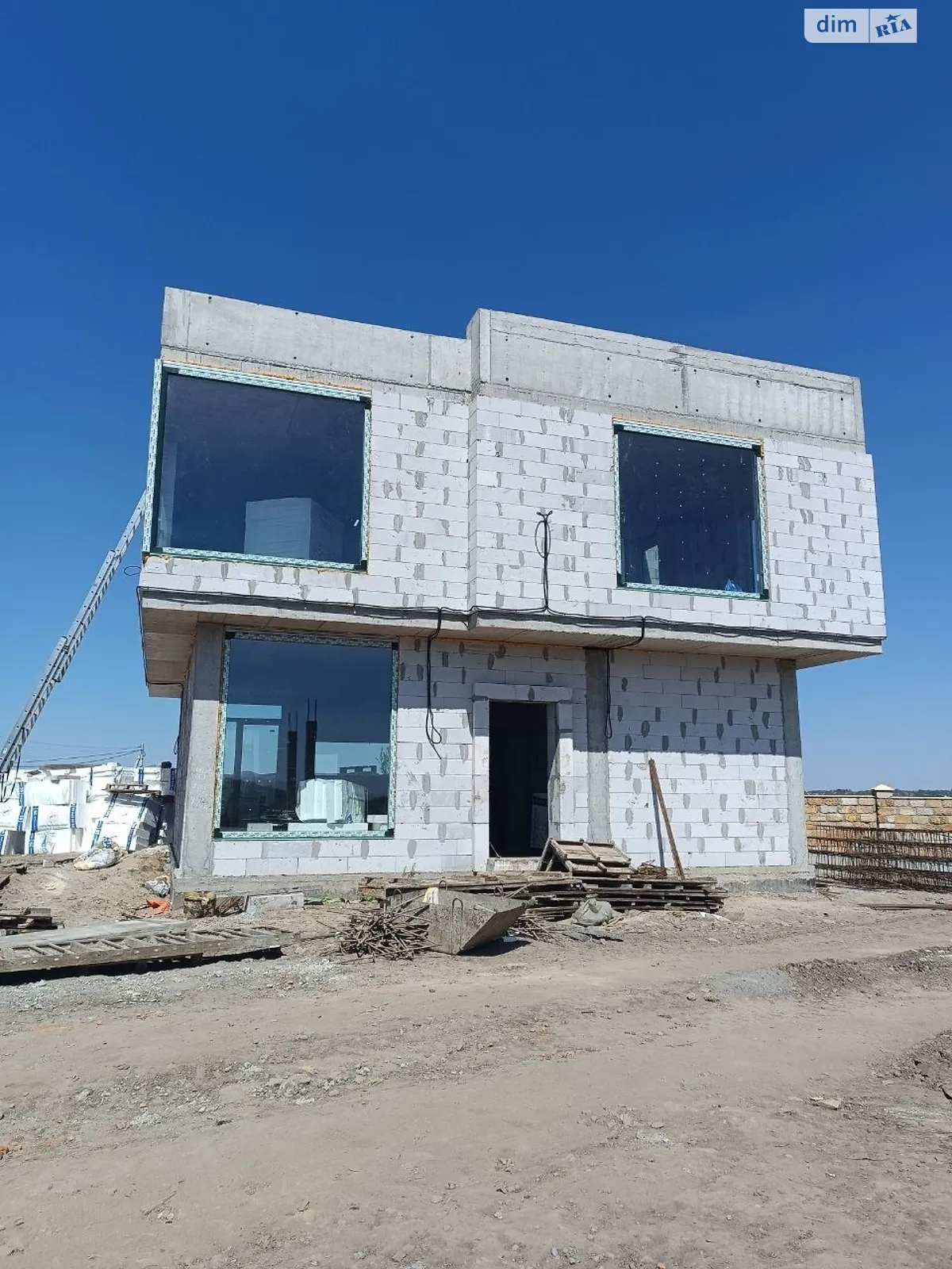 Продається будинок 2 поверховий 136 кв. м з мансардою, цена: 950 $ - фото 1