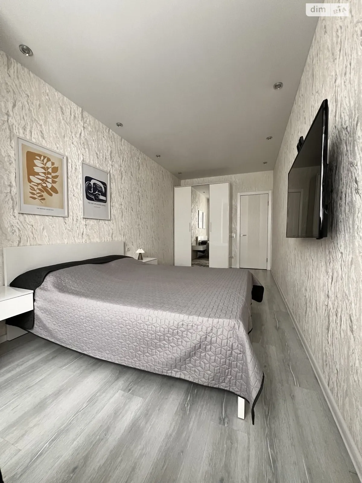 Продается 1-комнатная квартира 42.8 кв. м в Ирпене, ул. Центральная, 35А - фото 1
