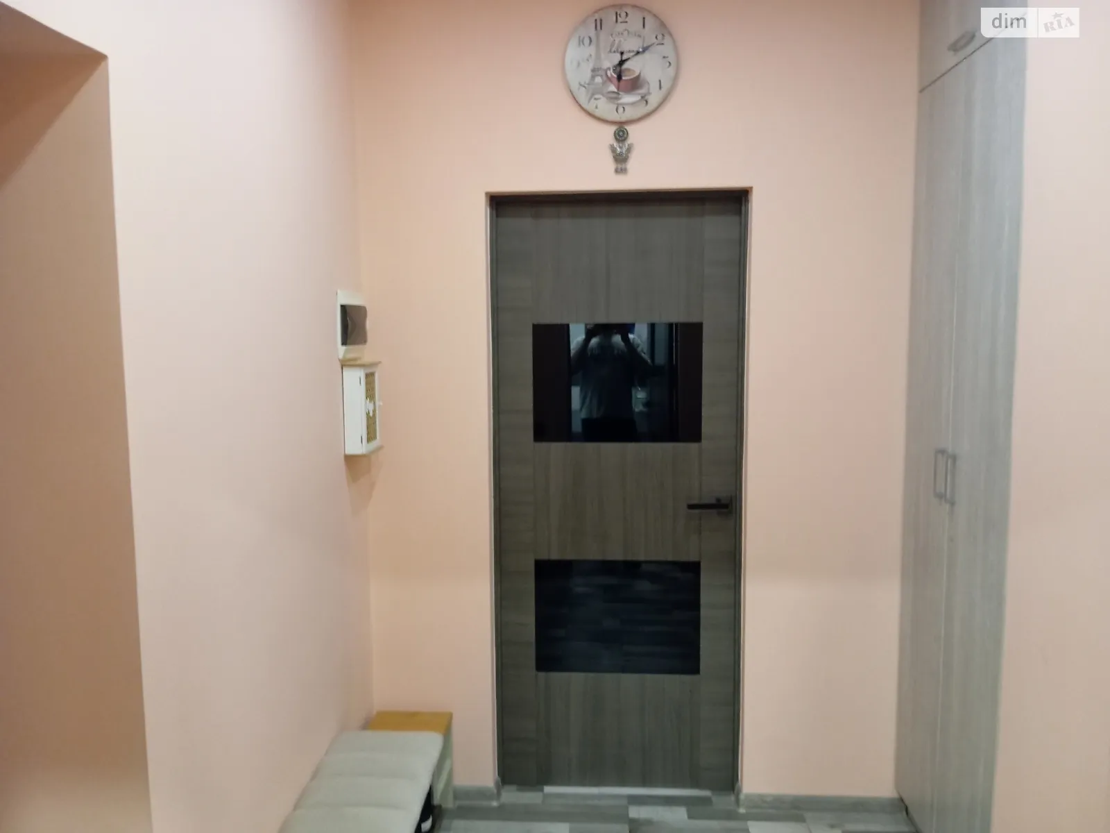 Продается 1-комнатная квартира 43 кв. м в Львове, ул. Величковского, 7 - фото 1