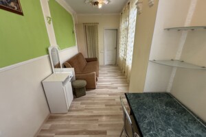 Сниму часть дома долгосрочно в Киевской области