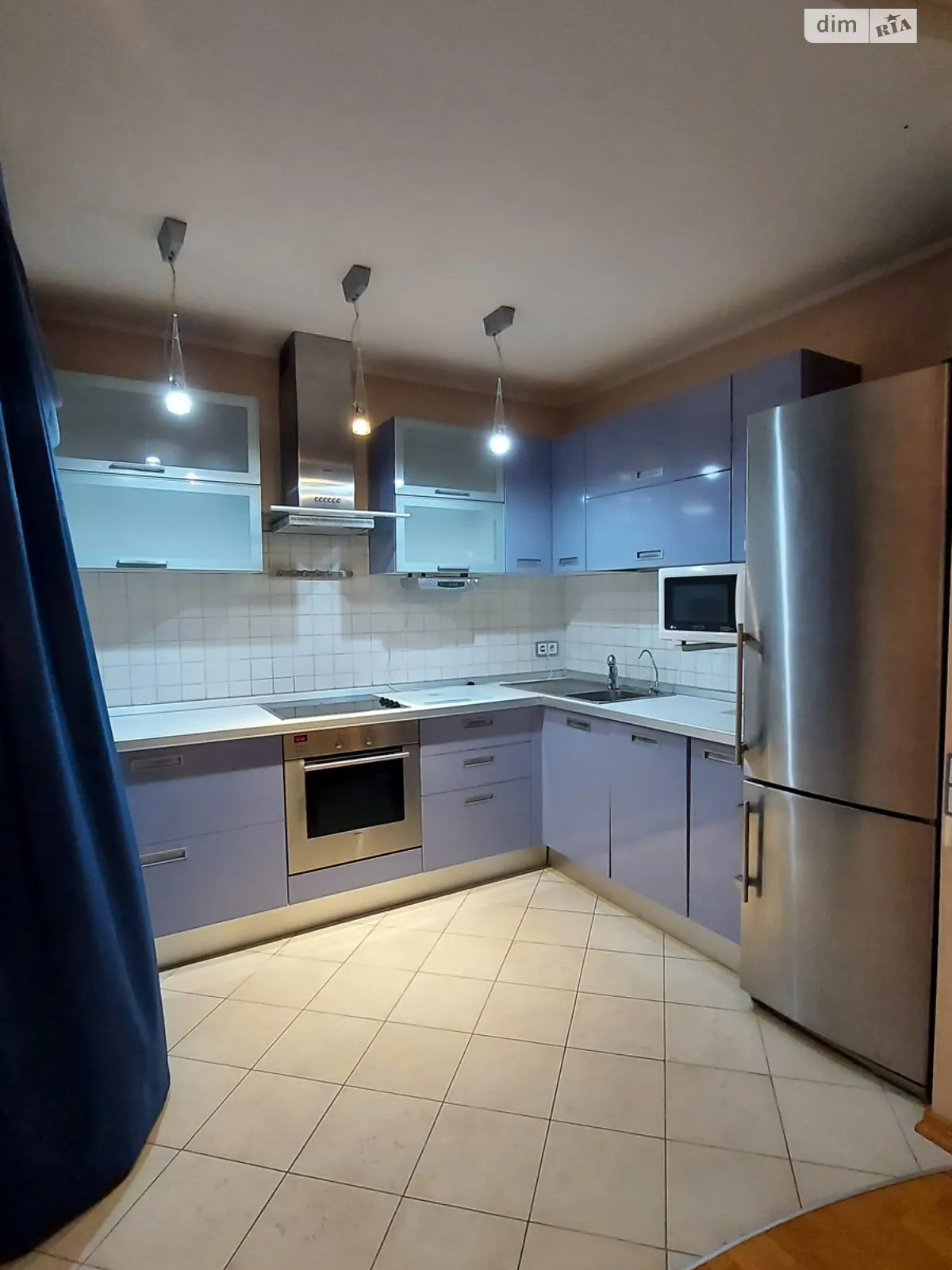 Продается 3-комнатная квартира 98.5 кв. м в Харькове, просп. Героев Харькова(Московский), 128 - фото 1