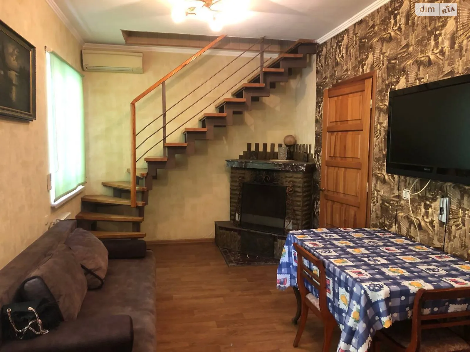 Сдается в аренду дом на 2 этажа с участком, цена: 1000 грн - фото 1