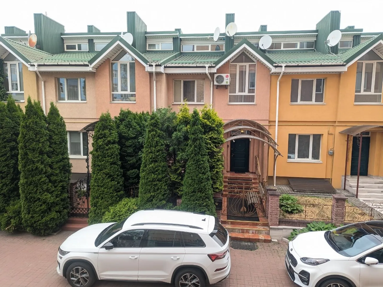 Продается часть дома 179 кв. м с мансардой, цена: 200000 $ - фото 1