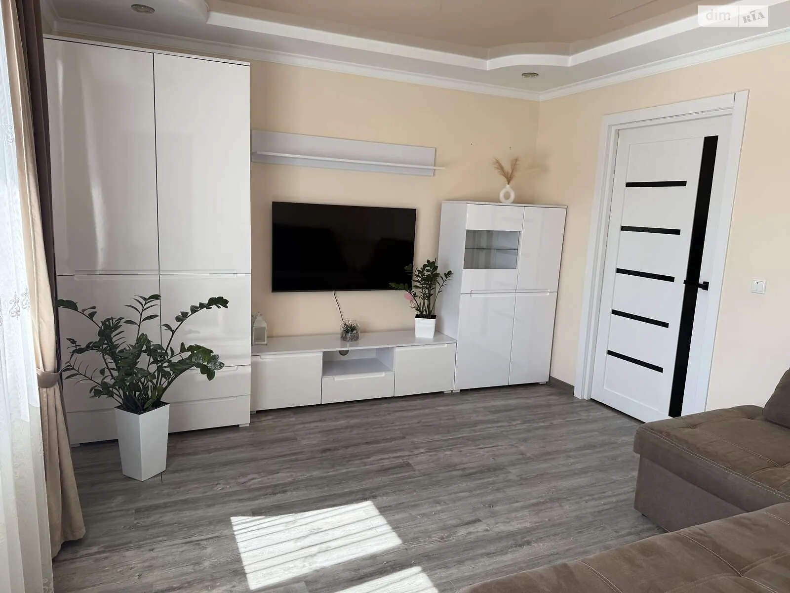 1-кімнатна квартира 50 кв. м у Тернополі, цена: 75000 $ - фото 1