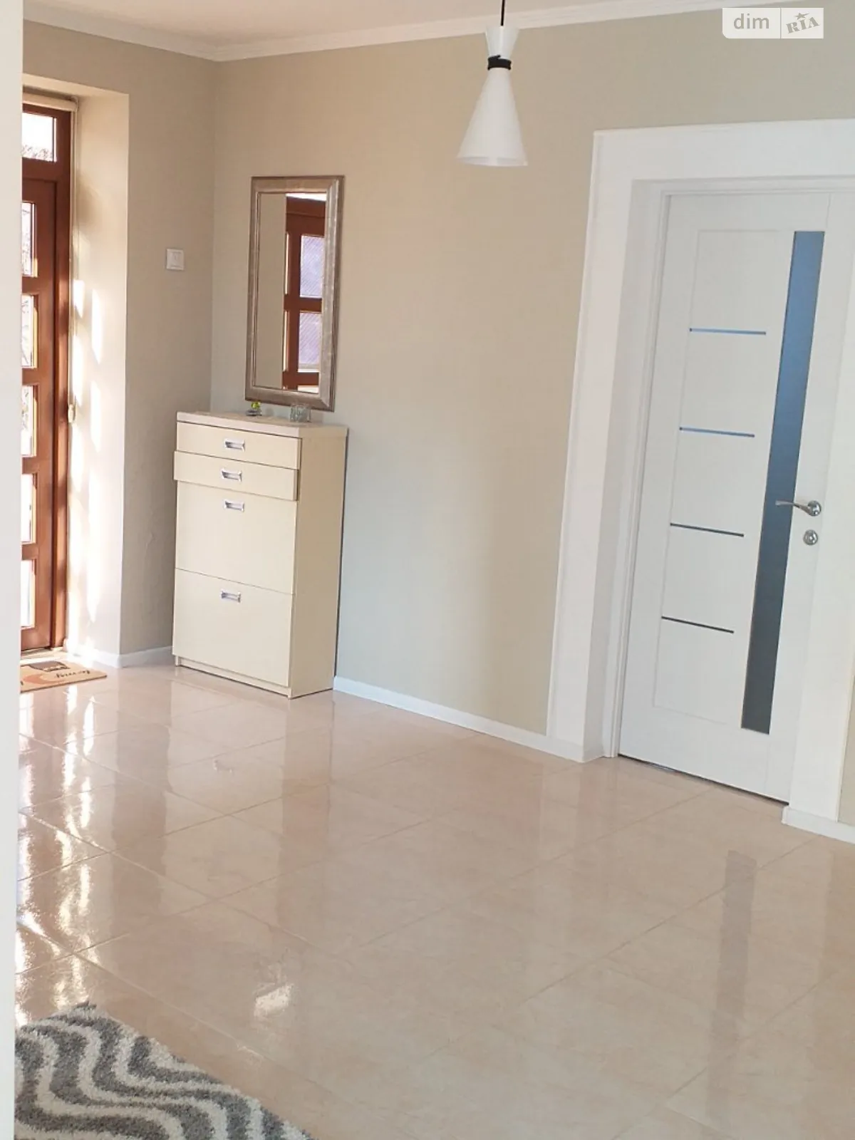 Продається будинок 2 поверховий 286 кв. м з каміном, цена: 249000 $ - фото 1