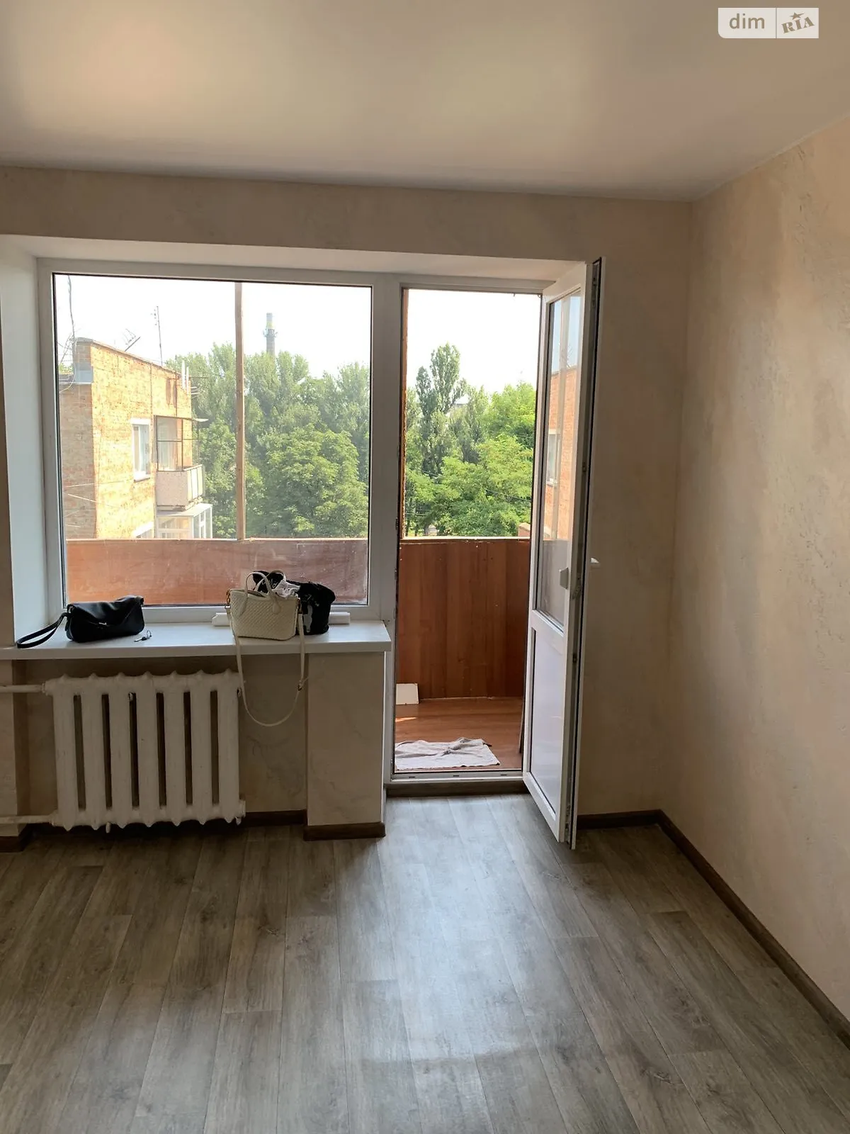 Продается 2-комнатная квартира 42 кв. м в Черкассах, ул. Чигиринская, 46 - фото 1