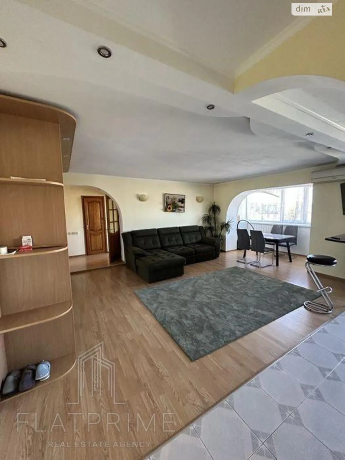 Продается 3-комнатная квартира 69.8 кв. м в Киеве, ул. Новопироговская, 31 - фото 1