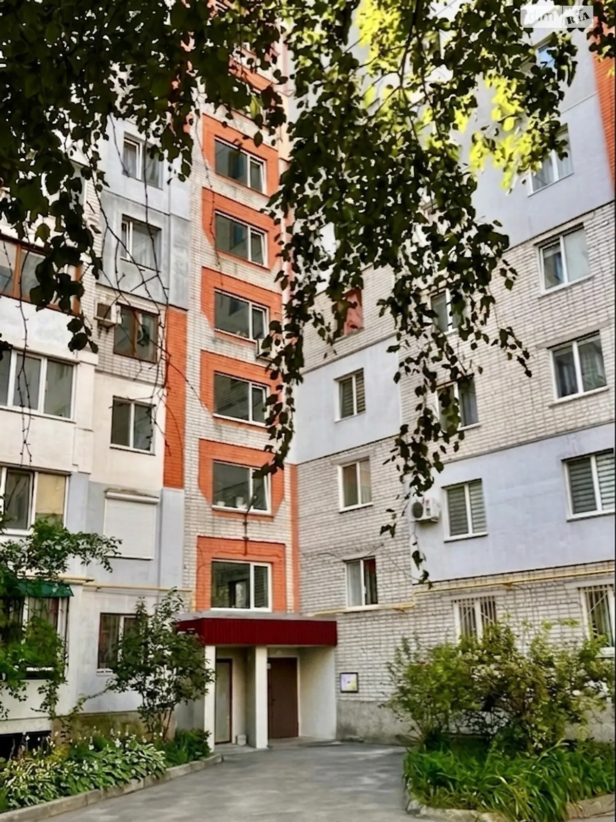 Продается 3-комнатная квартира 86 кв. м в Черкассах, ул. Грушевского Михаила, 97/2 - фото 1