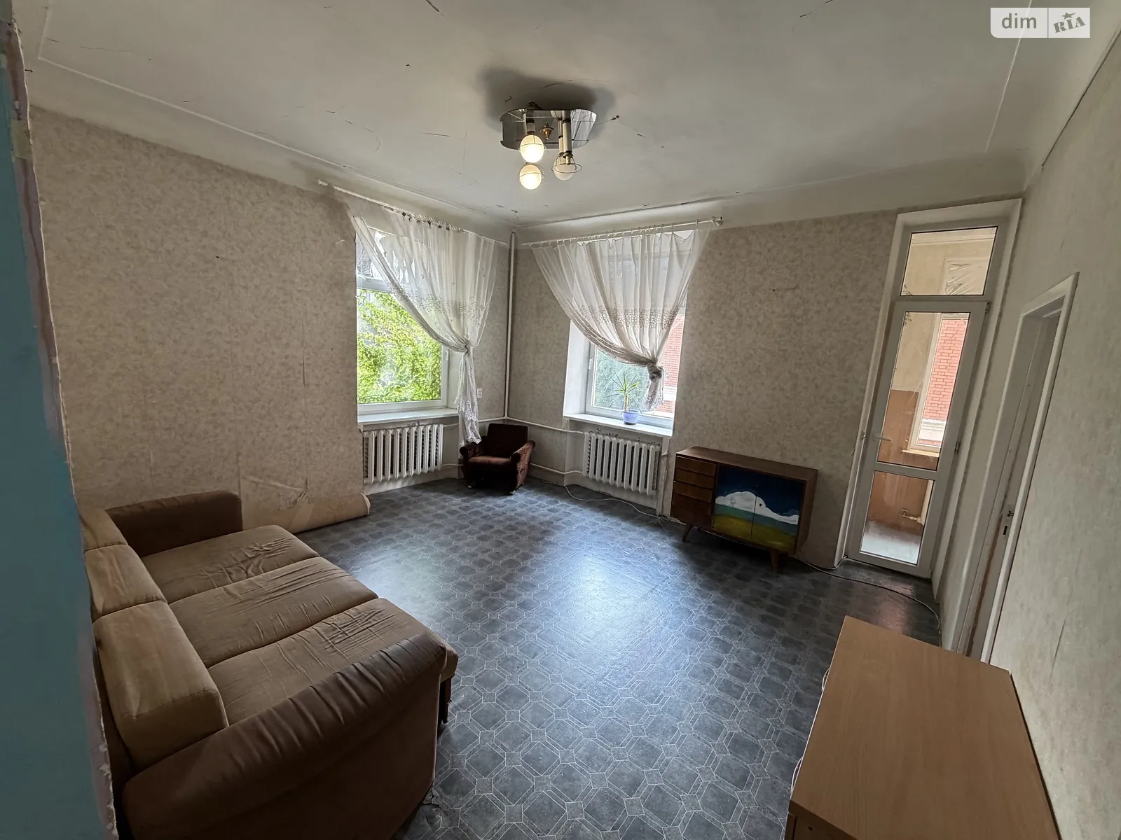 Продается 4-комнатная квартира 94.8 кв. м в Днепре, пл. Соборная, 7 - фото 1