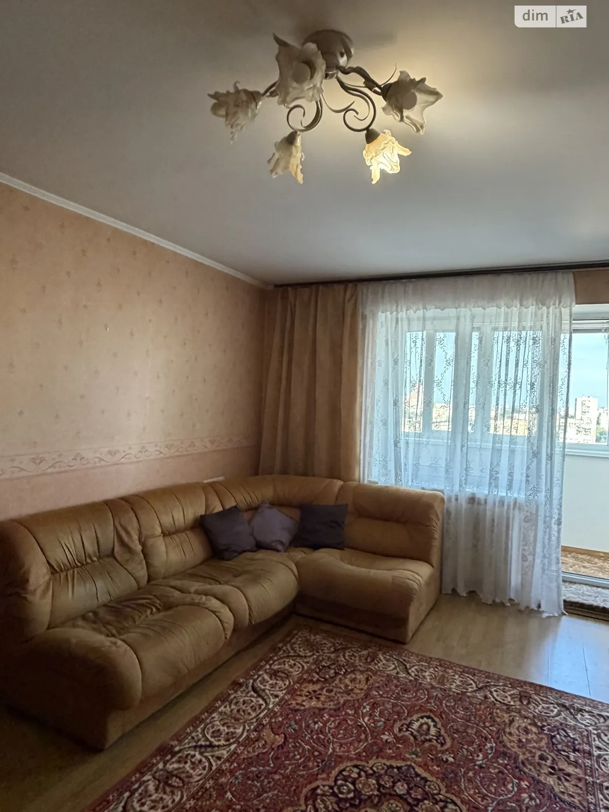 Сдается в аренду 3-комнатная квартира 93 кв. м в Киеве, ул. Братьев Зеровых, 14Б - фото 1