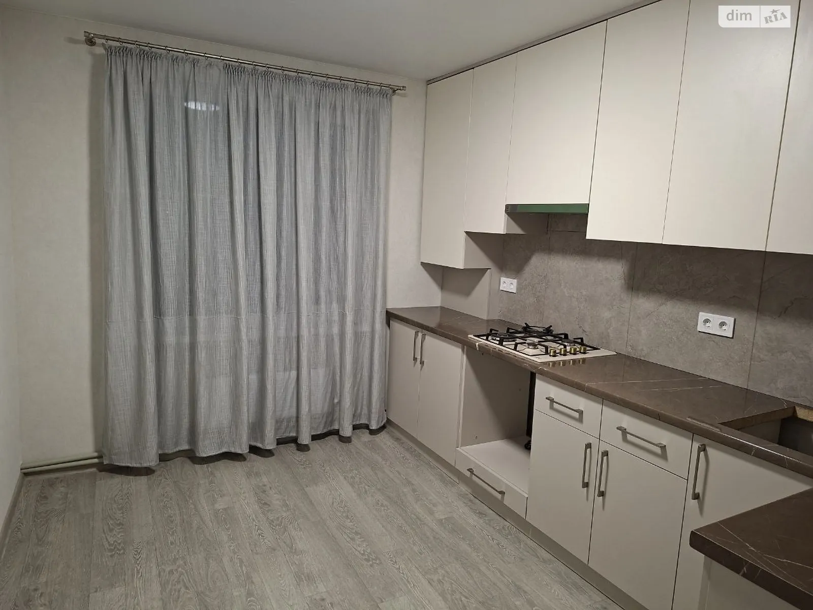 Продается 3-комнатная квартира 60.6 кв. м в Новом, ул. Металлургов, 2 - фото 1