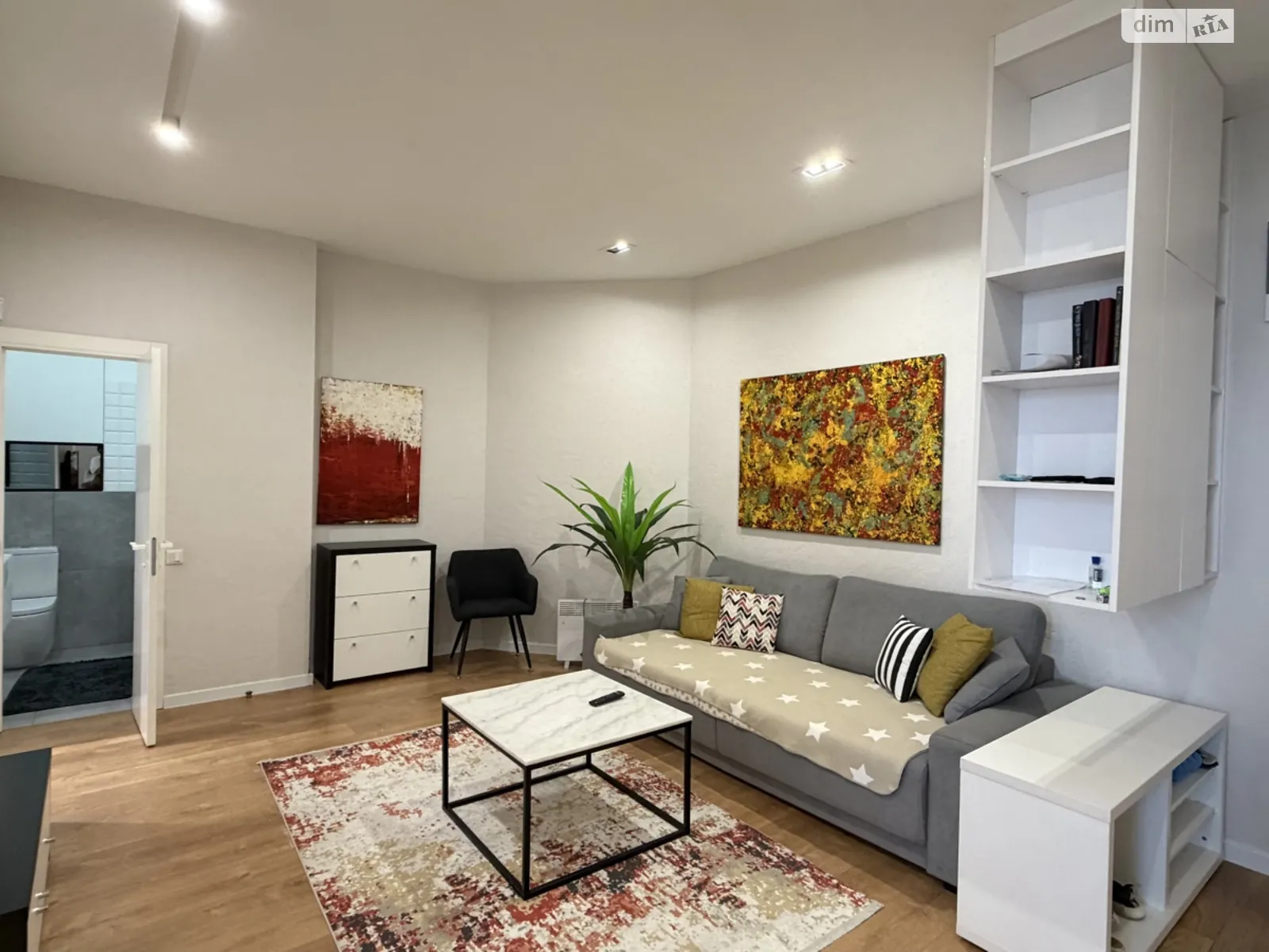 Продается 3-комнатная квартира 68 кв. м в Одессе, ул. Артиллерийская, 4В - фото 1