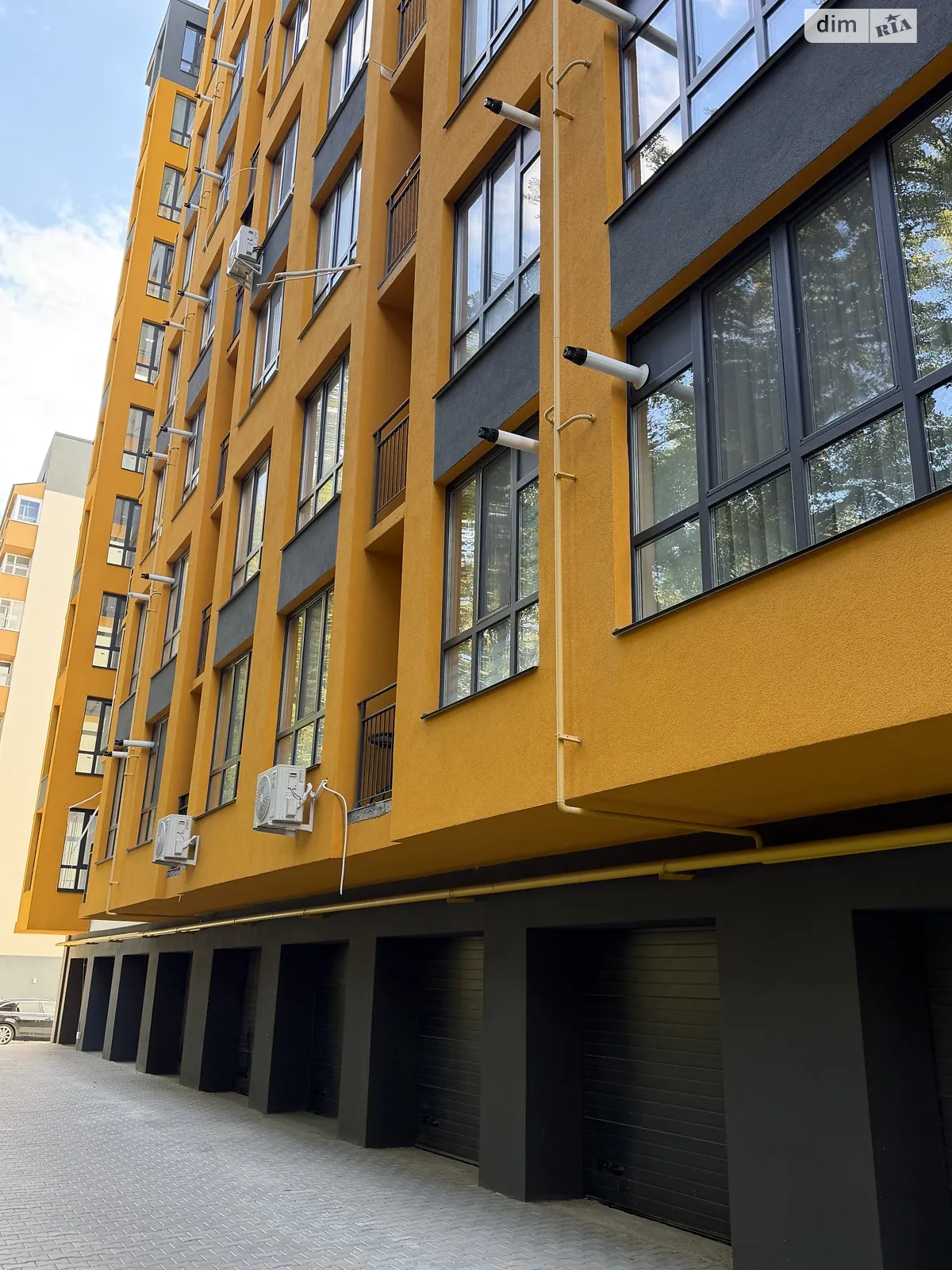 Продается отдельно стоящий гараж под легковое авто на 18 кв. м, цена: 31000 $ - фото 1