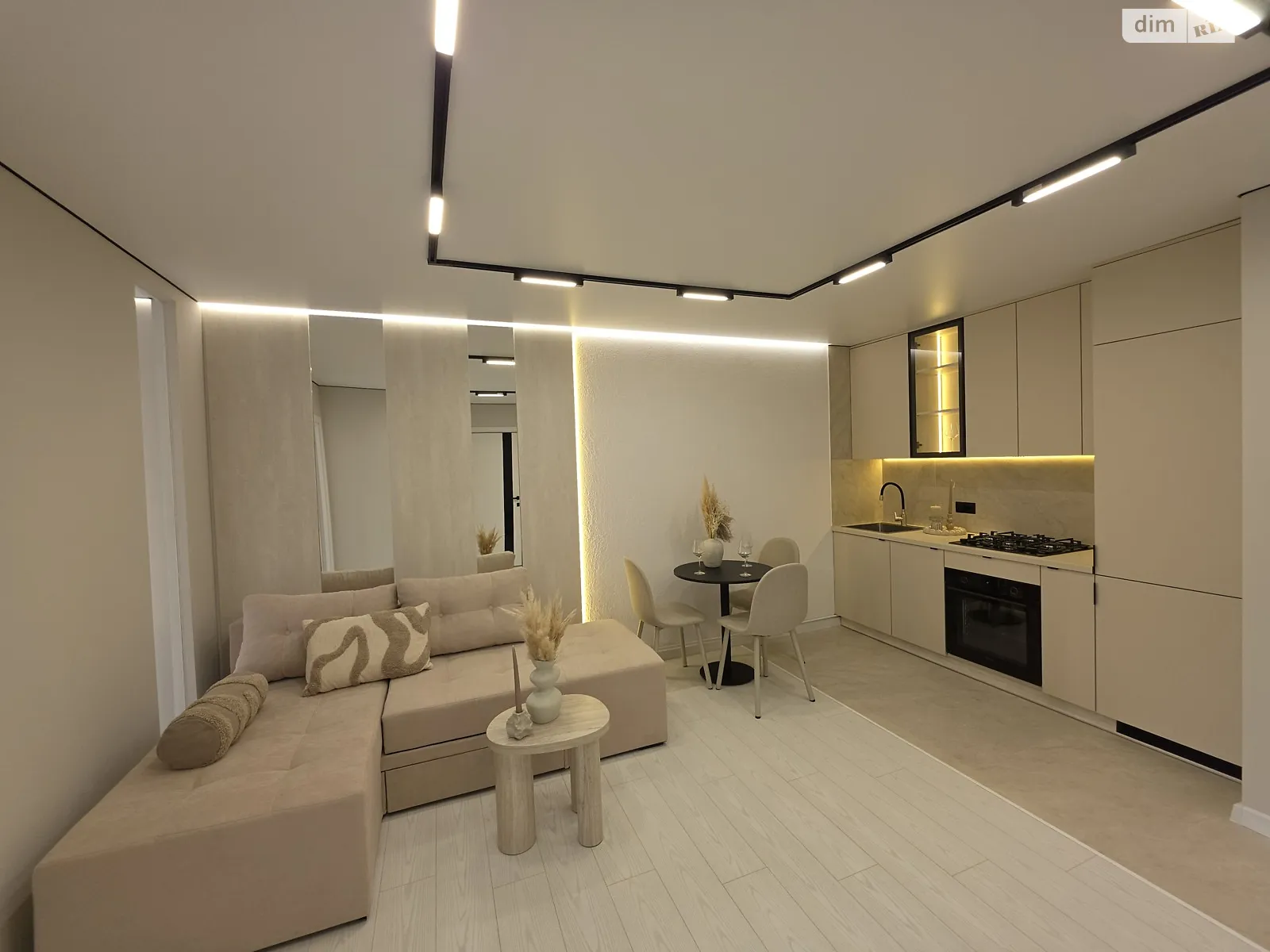 2-кімнатна квартира 58 кв. м у Тернополі, вул. Київська, 9Д - фото 1
