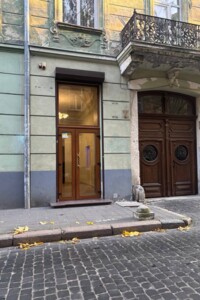Долгосрочная аренда коммерческого помещения, Львов, р‑н. Центр, Мирослава Скорика (Чайковского) улица, дом 13