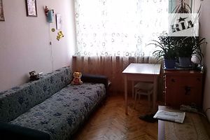 Девушка с фото снимет комнату киев Девушка с фото снимет комнату киев
