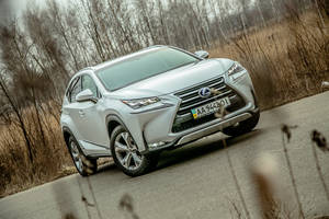 Умница: тест-драйв Lexus NX Hybrid