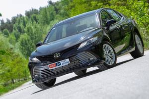 Тест-драйв Toyota Camry: Не то, что давеча