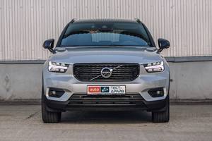 Тест-драйв Volvo XC40