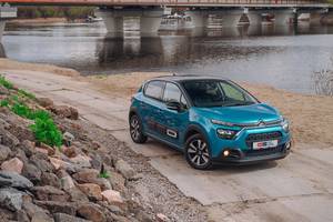 Тест-драйв Citroen C3: налаштування яскравості