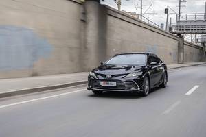 Тест-драйв Toyota Camry: на іншому рівні