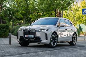 Тест-драйв BMW iX: оновився, щоб залишатись найкращим