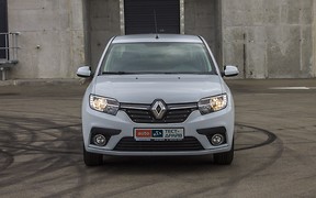 Тест-драйв Renault Logan