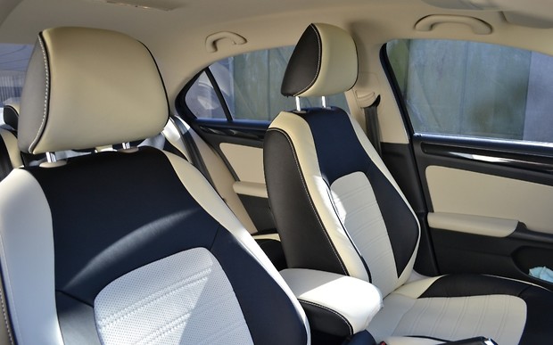 Авточохли для сидіння – функції, види, кращі бренди-виробники, особливості установки і догляду