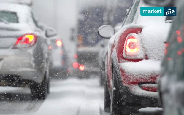 Правила безпечної їзди на авто - що необхідно знати про сніг, лід і мокрий асфальт
