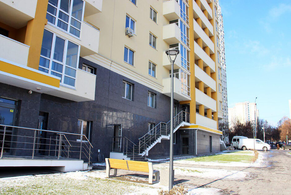 ЖК Новомостицький