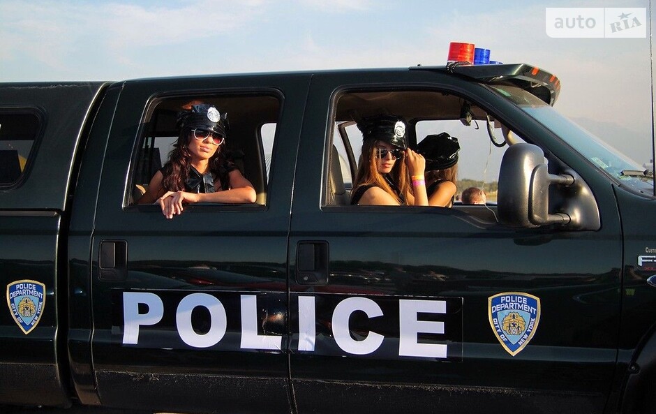 полицейские авто