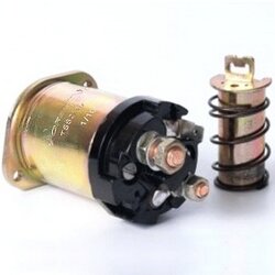 Что такое втягивающее реле стартера? Что такое втягивающее реле стартера?