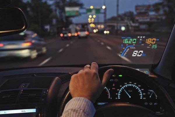 Что такое Hud head up display?