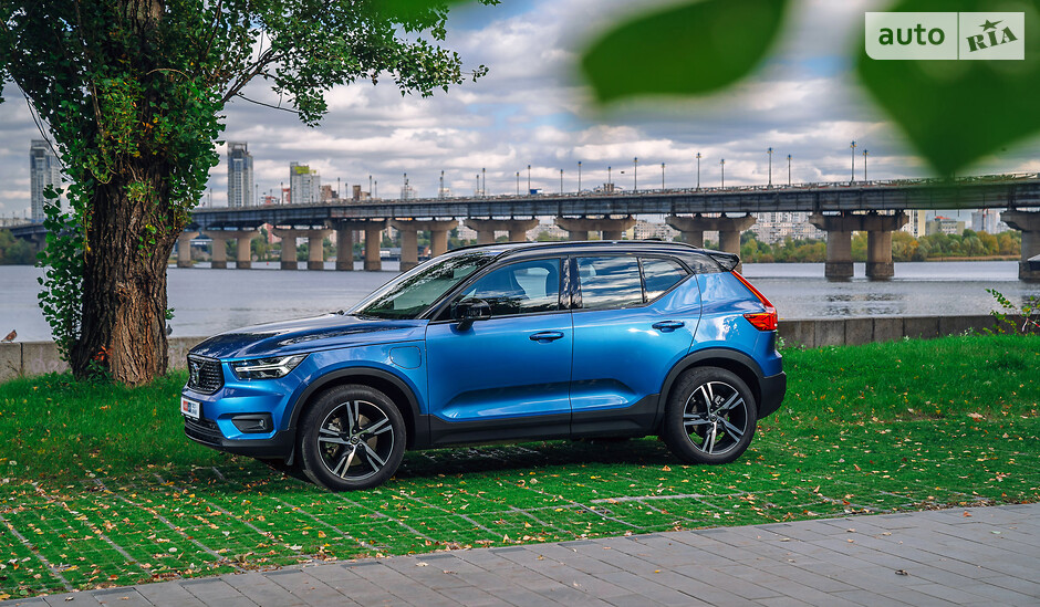 volvo xc40 plug-in hybrid