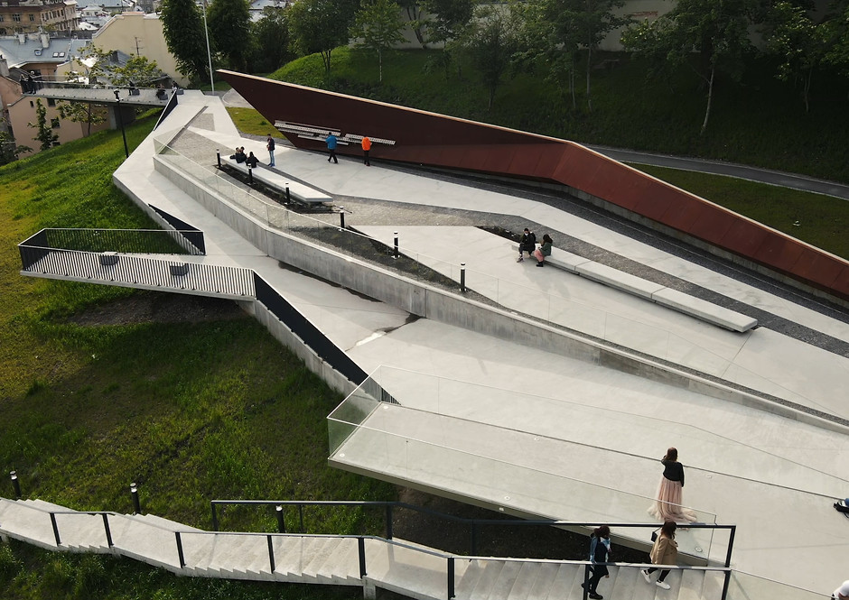 Львов, Мемориал памяти Героев Небесной Сотни от Guess Line Architects