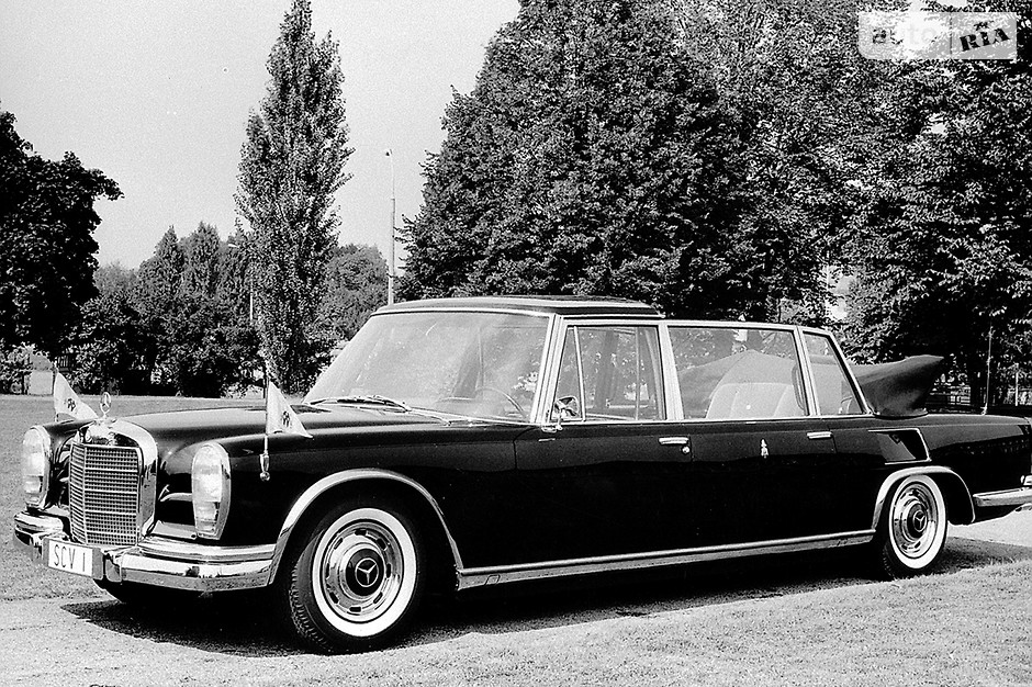 Mercedes Type 600 Pullman Landaulet