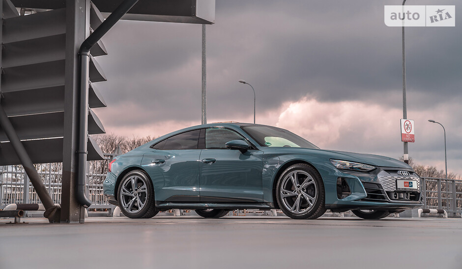 audi e-tron gt