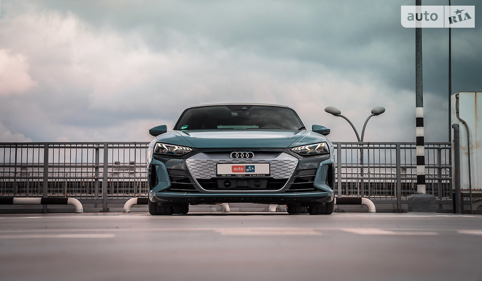 audi e-tron gt