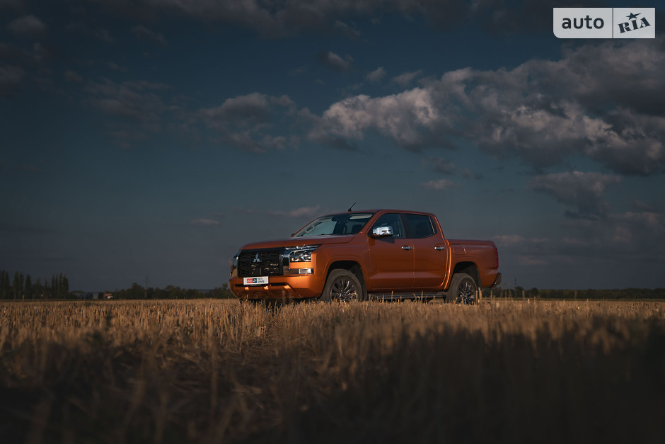 mitsubishi l200 auto ria