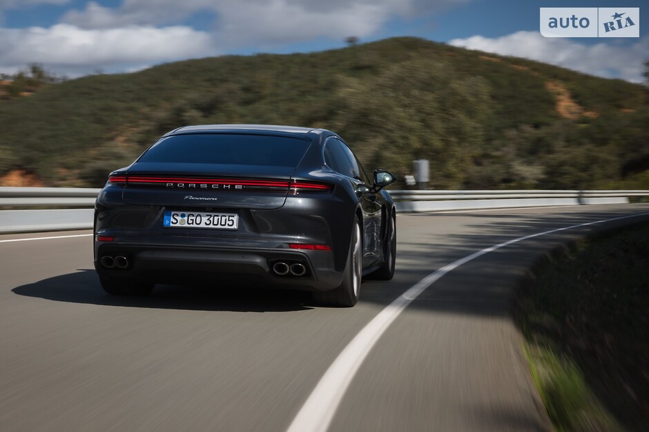 Поше Панамера