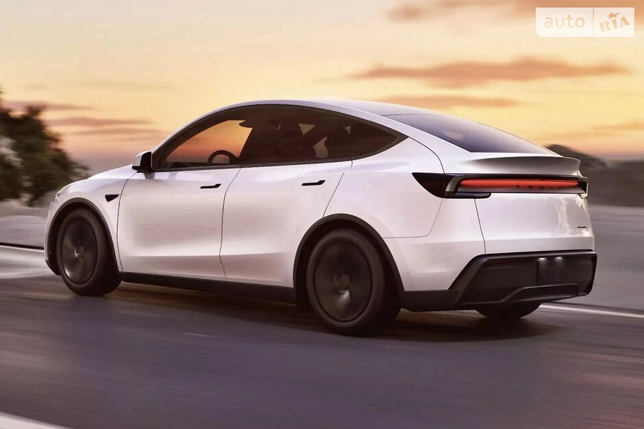 Тесла Модел У