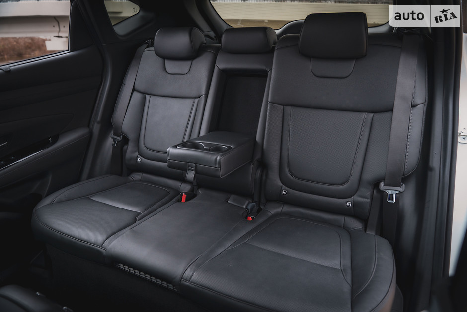 hyundai tucson hybrid auto ria