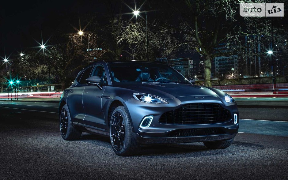 Астон Мартин ДБХ