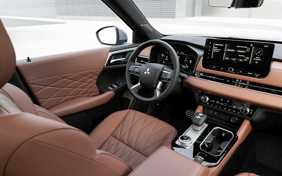 Оновлений Аутлендер